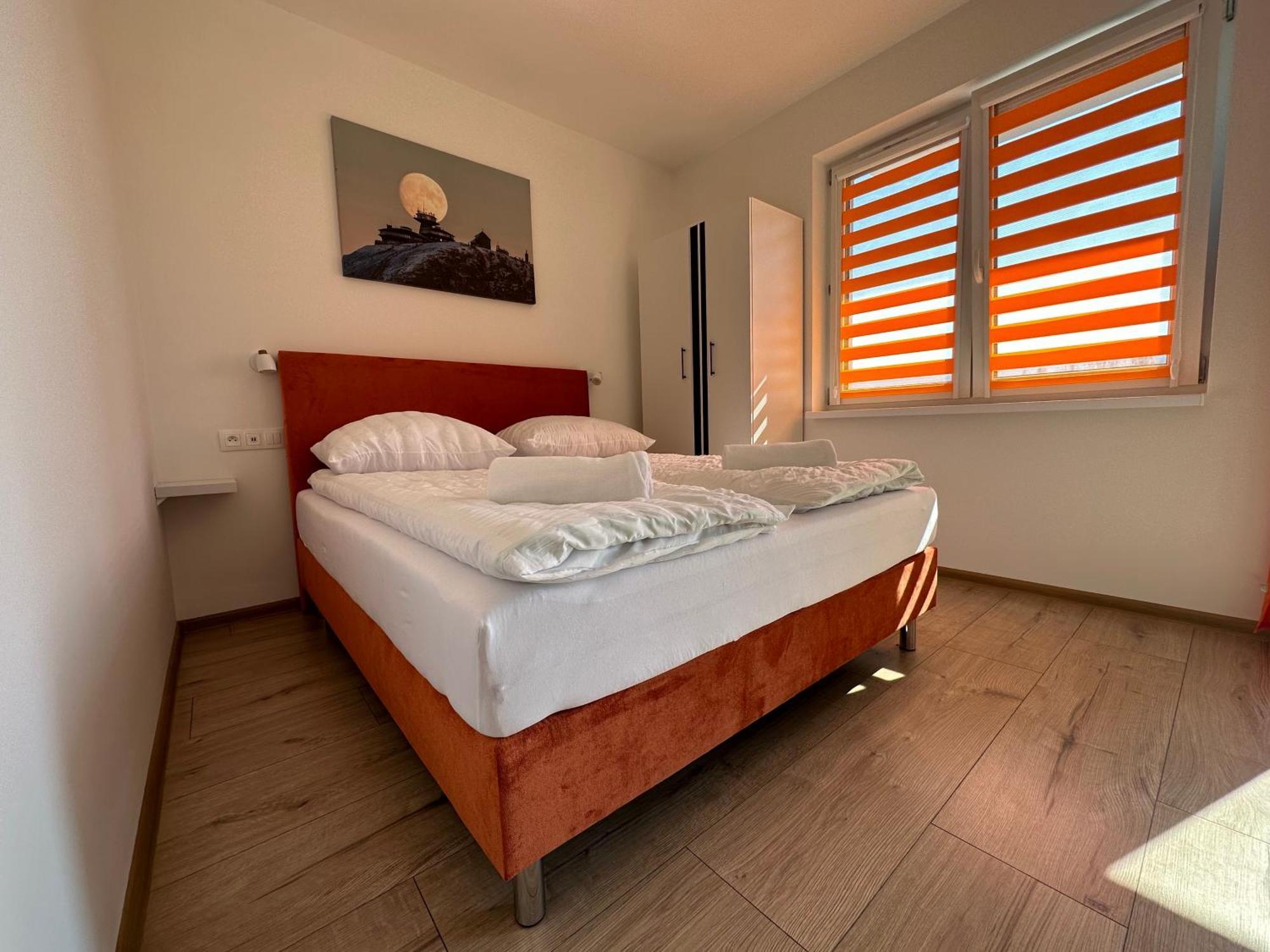 Kolorowe Cieplice - Apartamenty Z Widokiem Na Karkonosze Jelenia Gora Luaran gambar